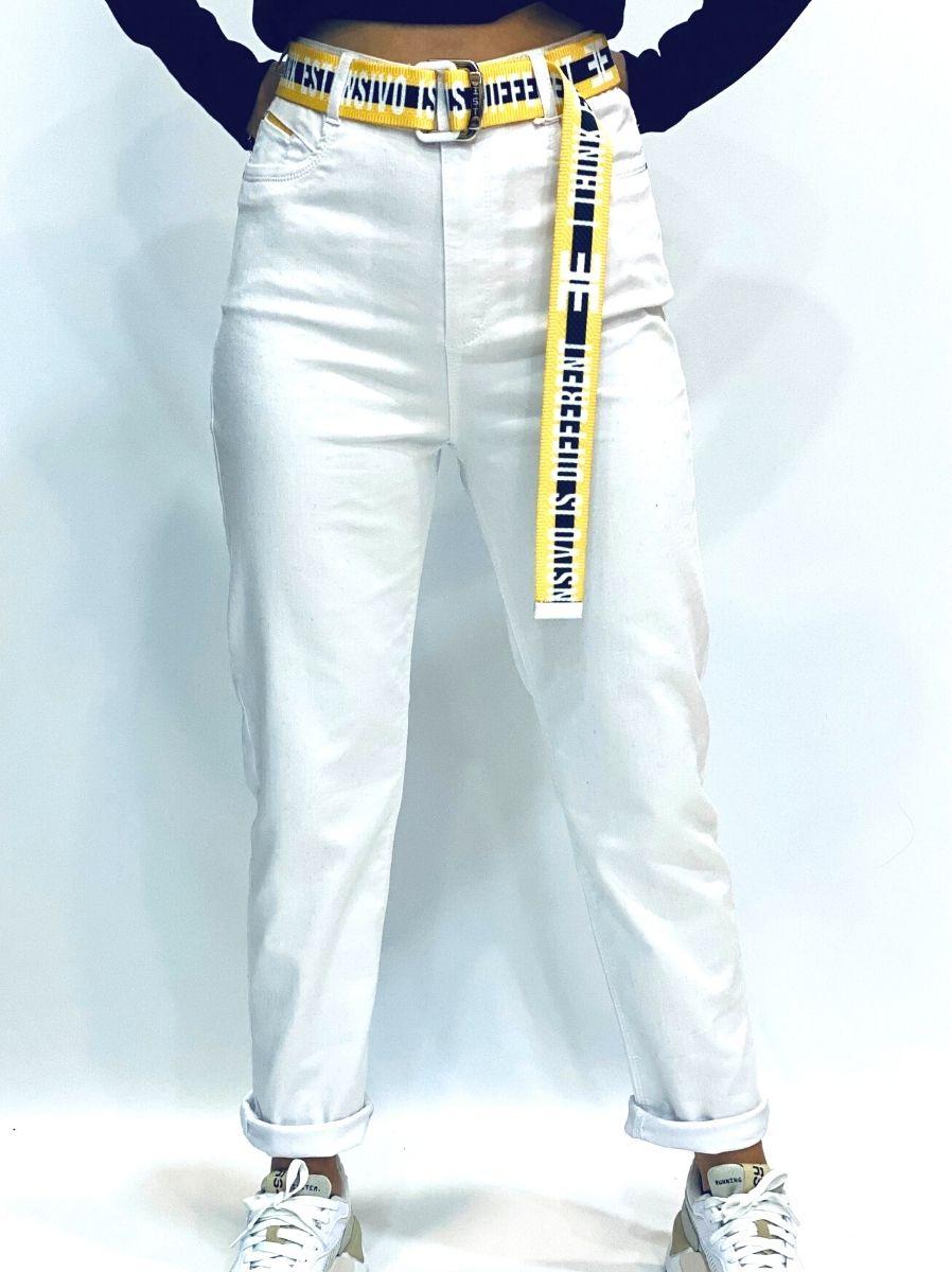 Women's Jeans